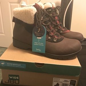 JBU Women’s Redrock Weather Ready Fashion Boot